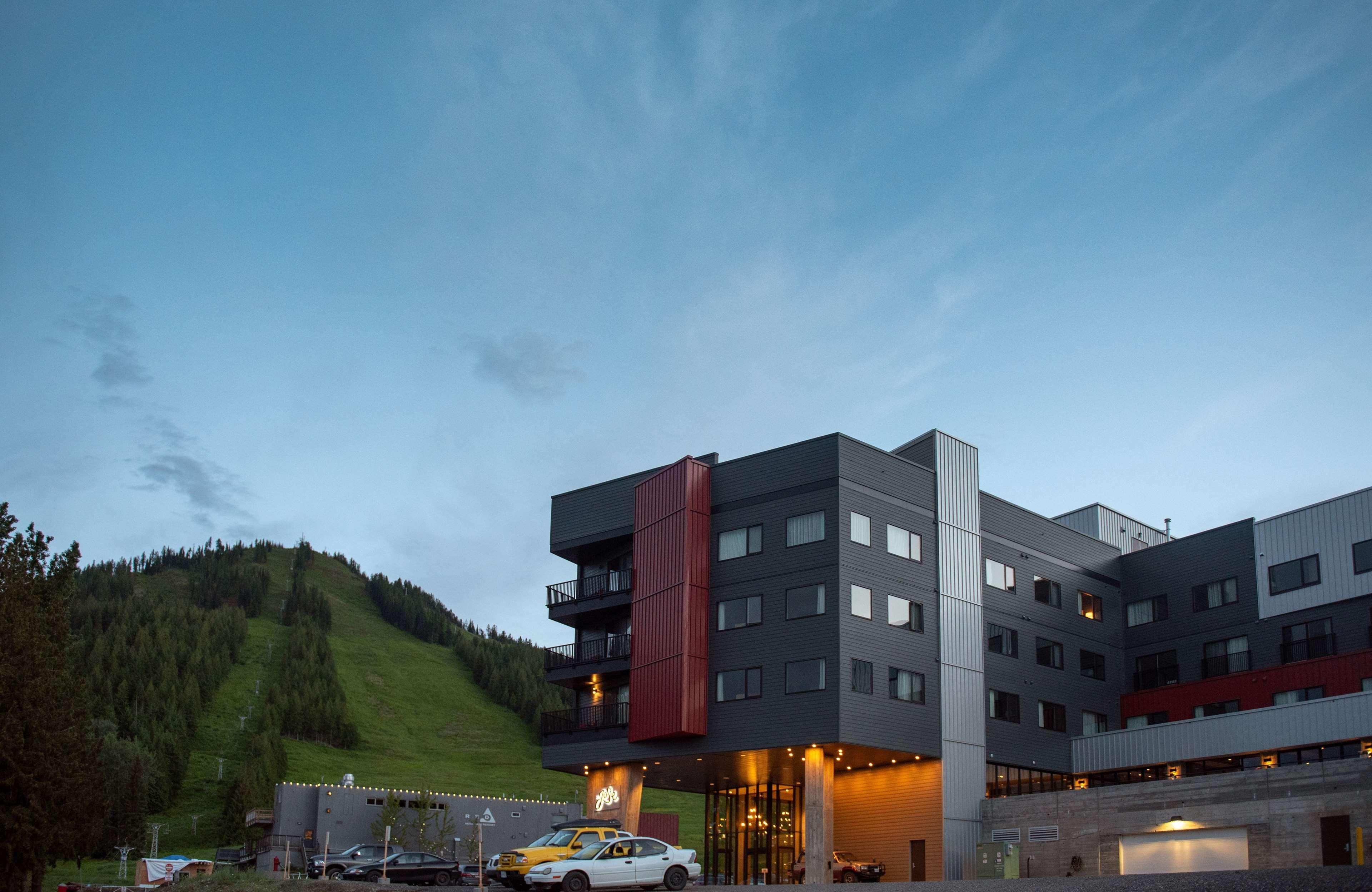 The Josie Hotel, Autograph Collection Rossland Exterior photo